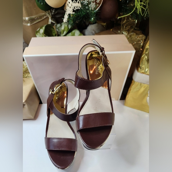 Michael Kohrs 7.5 Sexy Wedge Heel Ankle Strap Sandals Zebra with box - Picture 5 of 8